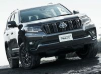 Toyota Land Cruiser: ecco la versione speciale Prado Matte Black Edition