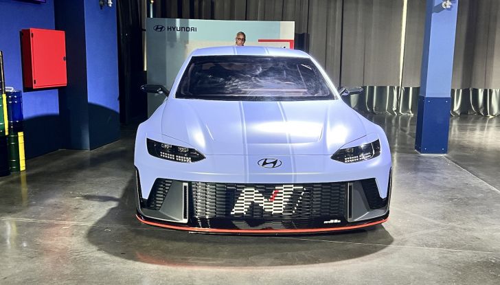 Hyundai pronta alla tecnologia del futuro con i Software Defined Vehicles - Foto 4 di 30