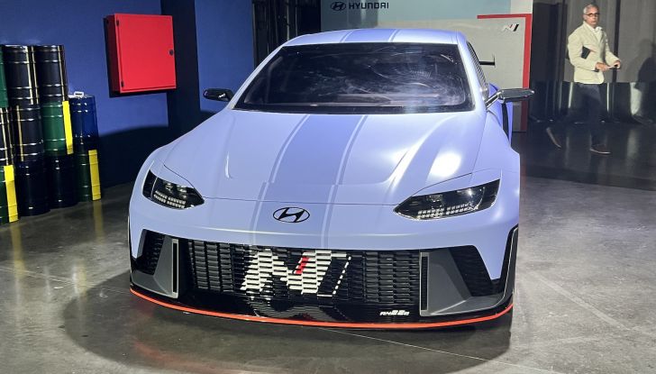 Hyundai pronta alla tecnologia del futuro con i Software Defined Vehicles - Foto 15 di 30