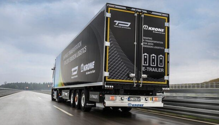 Mercedes eActros LongHaul: il primo truck elettrico - Foto 6 di 10