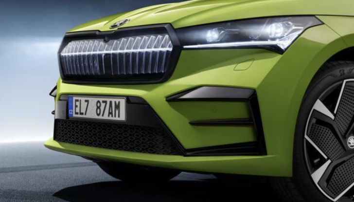 Skoda Enyaq: la prossima generazione dovrebbe debuttare nel 2028 - Foto 9 di 10