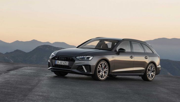 Audi A4 e A5 2023: la gamma si aggiorna con allestimenti più ricchi e tecnologici - Foto 2 di 20