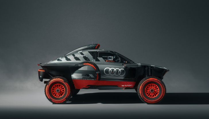 Audi si prepara alla Dakar 2023 con la nuova RS Q e-tron E2! - Foto 8 di 10