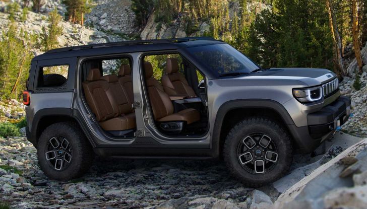 Jeep Recon e Wagoneer S: i nuovi SUV elettrici del brand - Foto 3 di 8