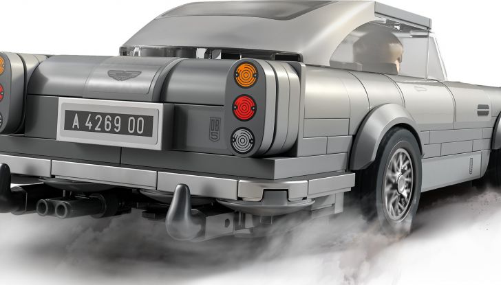 L’Aston Martin DB5 di James Bond diventa un set LEGO Speed Champions! - Foto 5 di 8