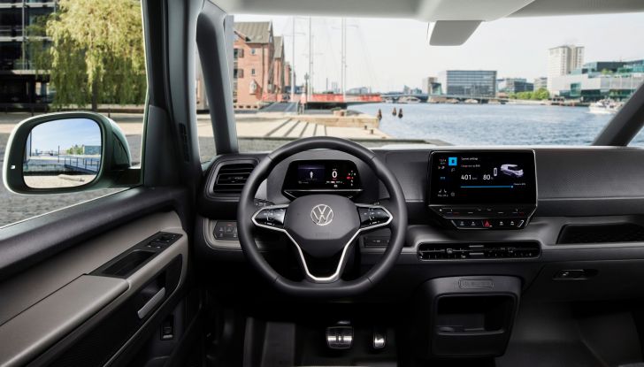 Volkswagen ID.Buzz Cargo: la versione da trasporto arriva in Italia da 47.000 Euro - Foto 14 di 15