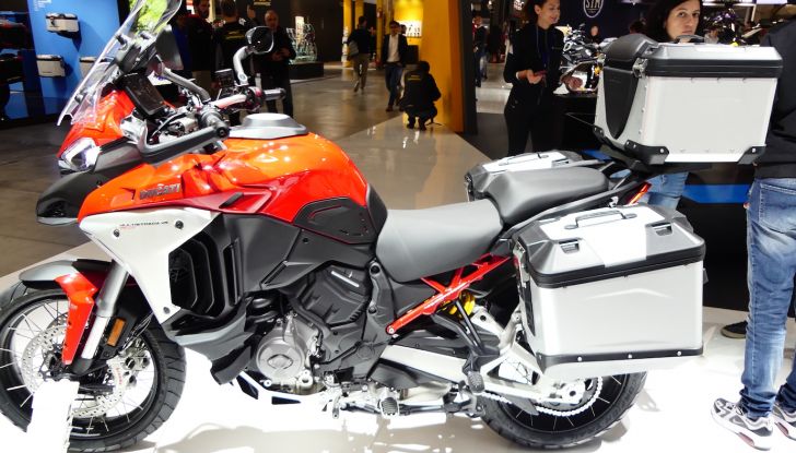 Multistrada V4 Rally: la Ducati dedicata ai grandi viaggiatori - Foto 5 di 17