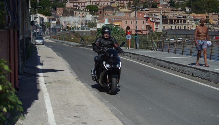 Test Ride Peugeot Pulsion 125 euro 5: il leone di Peugeot Motorcycles torna a ruggire - Foto 23 di 38
