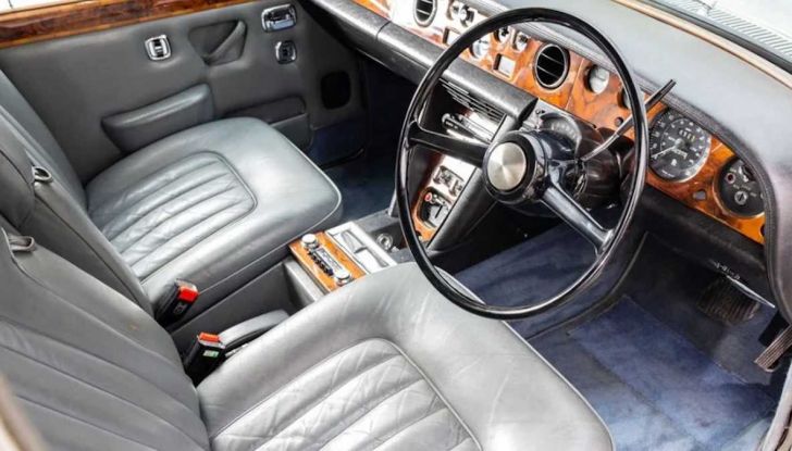 La Rolls-Royce di Freddie Mercury finisce all’asta per beneficenza - Foto 7 di 9