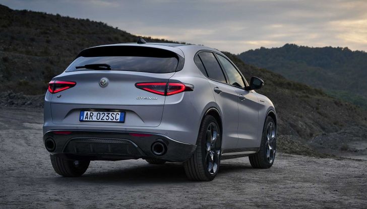 Alfa Romeo Giulia e Stelvio 2023: svelato il listino prezzi del restyling - Foto 13 di 21