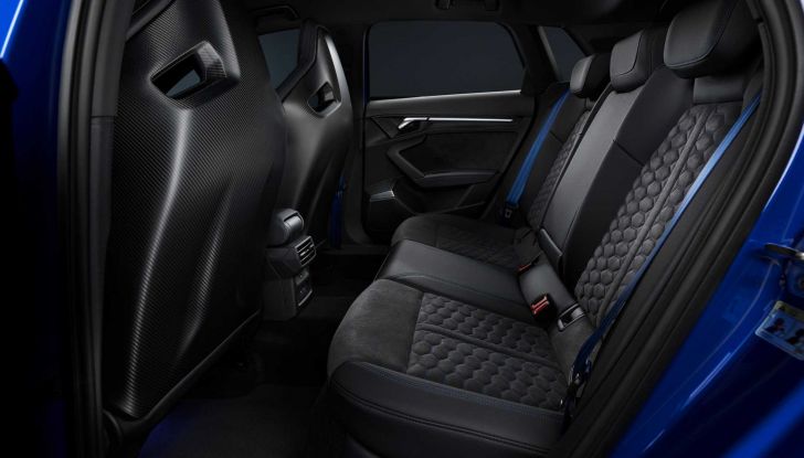 Audi RS3 Performance Edition: 407 CV per 300 km/h in serie limitata a 300 esemplari - Foto 13 di 13