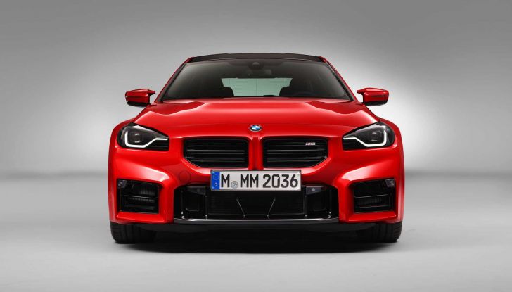 BMW M2 2023: la seconda generazione da 460 CV è tutta nuova! - Foto 11 di 19