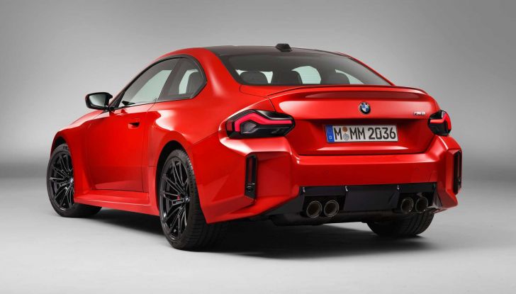 BMW M2 2023: la seconda generazione da 460 CV è tutta nuova! - Foto 13 di 19