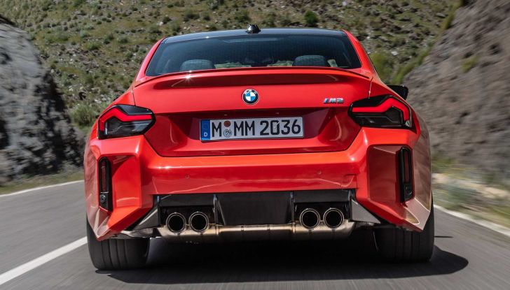 BMW M2 2023: la seconda generazione da 460 CV è tutta nuova! - Foto 6 di 19
