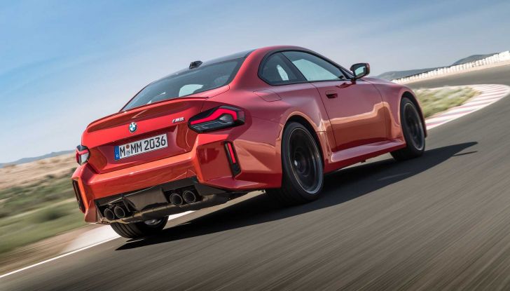 BMW M2 2023: la seconda generazione da 460 CV è tutta nuova! - Foto 8 di 19