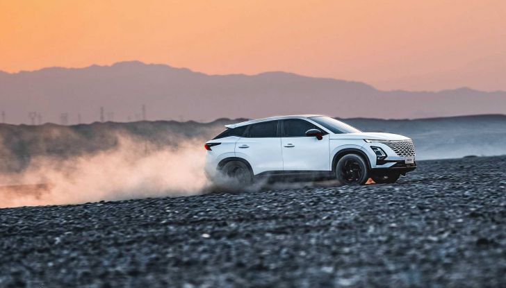 Chery è pronta al debutto in Italia con il SUV Omoda - Foto 7 di 13