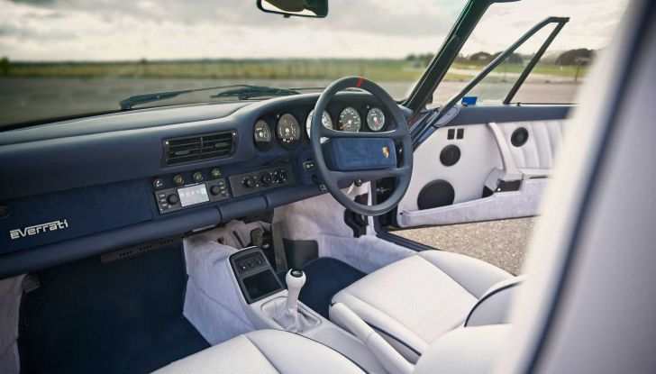 Porsche 911: la generazione 964 diventa elettrica con il restomod di Everrati - Foto 5 di 7