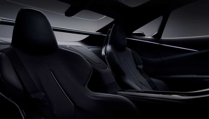 Hopium Machina Vision: a Parigi il futuro delle berline di lusso è a idrogeno - Foto 8 di 8