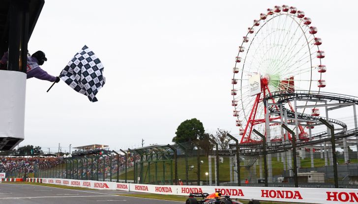 Max Verstappen vince a Suzuka ed è Campione del Mondo di F1 2022! - Foto 7 di 10