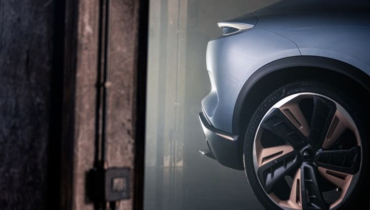 Aehra: il SUV elettrico da 800 cavalli - Foto 4 di 8