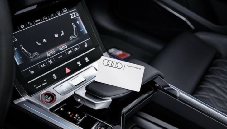Audi charging: il nuovo servizio di ricarica elettrica Audi - Foto 7 di 8