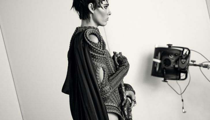 Calendario Pirelli 2023: 28 scatti e 14 modelle - Foto 25 di 39