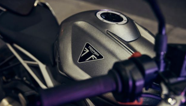 Nuove Triumph Street Triple 765: l’esperienza in pista portata su strada - Foto 6 di 16