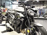 Nuove Triumph Street Triple 765: l’esperienza in pista portata su strada