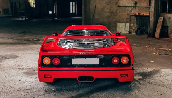 Meglio una Ducati SBK o una McLaren F1 come regalo di Natale? - Foto 40 di 51