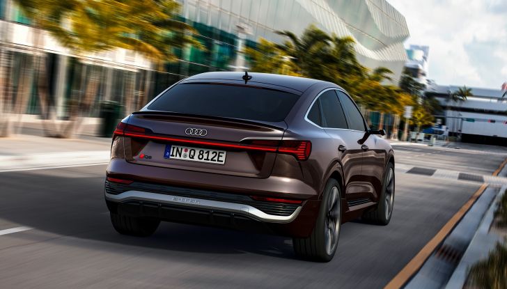 Audi Q8 e-tron: aperti gli ordini, prezzi da 79.900 Euro - Foto 3 di 10