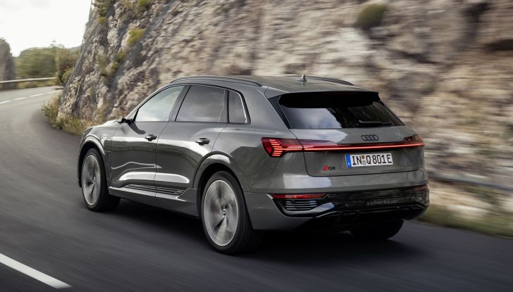 Audi Q8 e-tron: aperti gli ordini, prezzi da 79.900 Euro - Foto 4 di 10