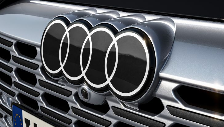 Audi Q8 e-tron: aperti gli ordini, prezzi da 79.900 Euro - Foto 8 di 10