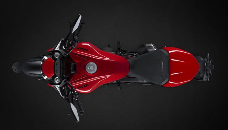 Diavel V4, lo stile Ducati vince nel mondo - Foto 8 di 16