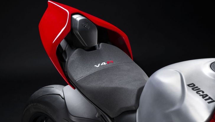Eicma 2022: Ducati Panigale V4R, la più potente di sempre - Foto 13 di 13