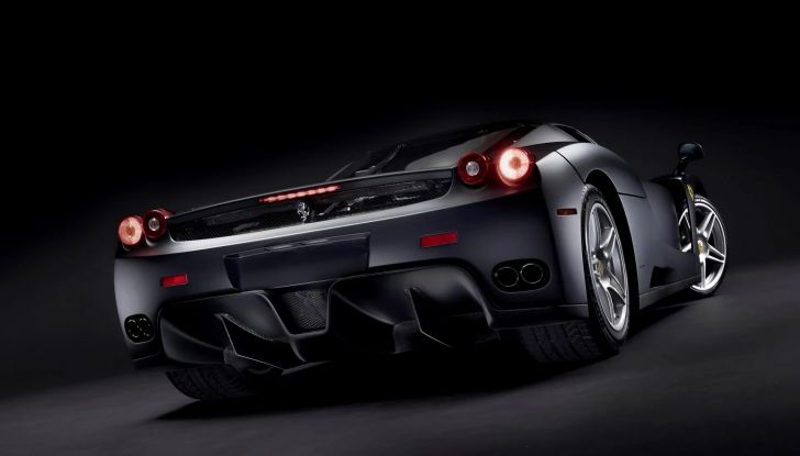 L’unica Ferrari Enzo nera mai prodotta è ora disponibile all’asta! - Foto 7 di 12