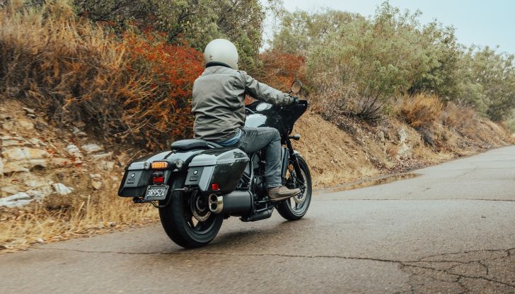 Honda CMX 1100 2023: la Rebel si aggiorna con la versione Touring - Foto 4 di 14