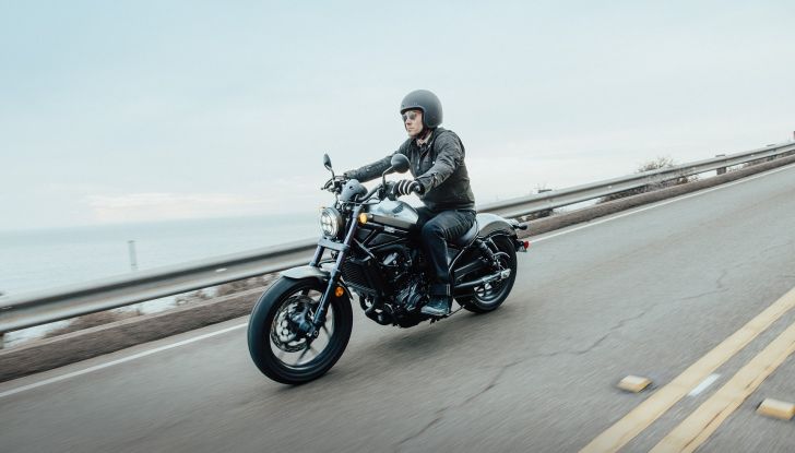 Honda CMX 1100 2023: la Rebel si aggiorna con la versione Touring - Foto 5 di 14