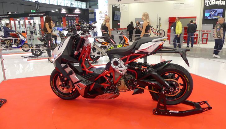 Eicma 2022: Italjet presenta il Dragster 500GP, lo scooter ispirato alle SBK - Foto 5 di 18