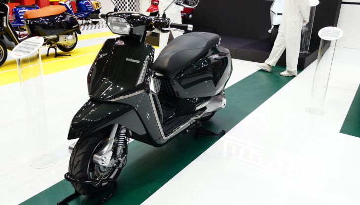 Lambretta festeggia il 75° anniversario a EICMA - Foto 6 di 18