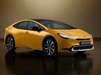 Toyota Prius 2023: più affilata e potente, ma sempre ibrida