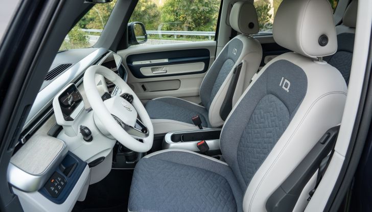 Volkswagen ID. Buzz: la versione a passo lungo debutterà il 2 giugno - Foto 23 di 25