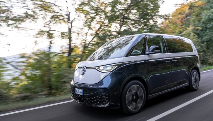 Volkswagen ID. Buzz: la versione a passo lungo debutterà il 2 giugno - Foto 6 di 25