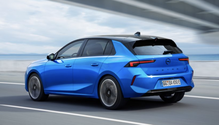 Opel: le novità della gamma 100% elettrica al Salone di Bruxelles 2023 - Foto 3 di 12