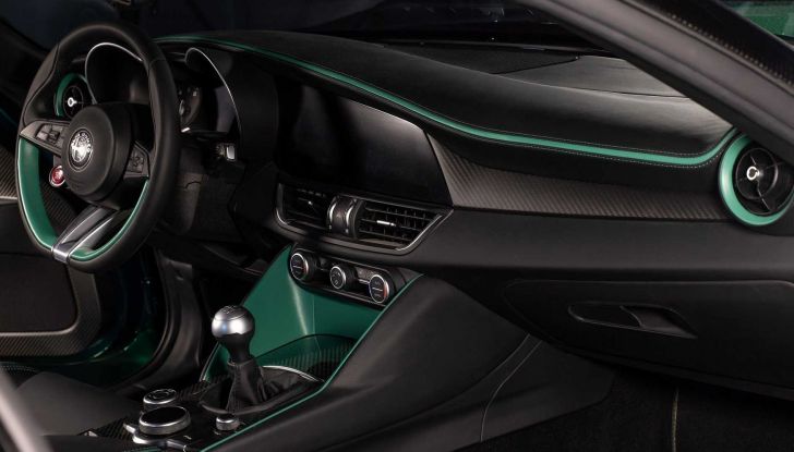 Alfa Romeo presenta la Giulia SWB Zagato, Coupé da sogno su base Quadrifoglio - Foto 15 di 17