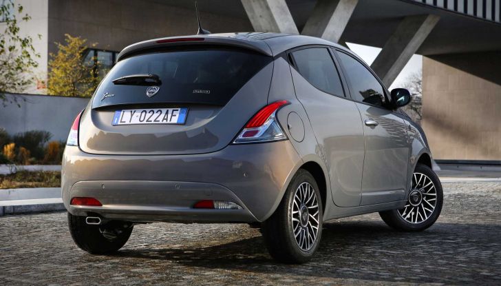 Lancia Ypsilon MY2023: arriva il nuovo infotainment wireless, prezzi da 15.150 Euro - Foto 2 di 11