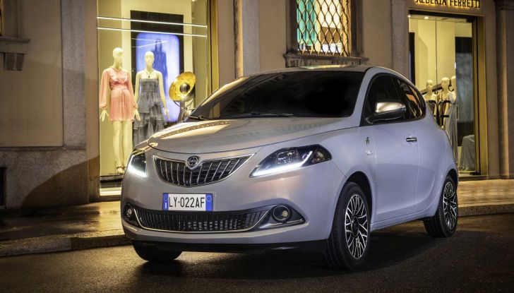 Lancia Ypsilon MY2023: arriva il nuovo infotainment wireless, prezzi da 15.150 Euro - Foto 5 di 11