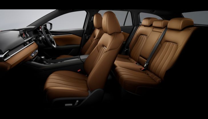 Mazda6: nel 2023 arriva la versione speciale 20th Anniversary Edition - Foto 7 di 10