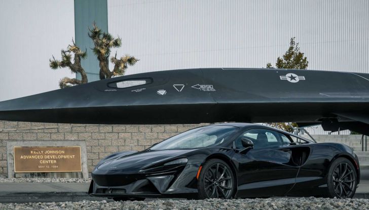 McLaren “mette le ali” alle sue supercar grazie al supporto di Lockheed Martin - Foto 1 di 10