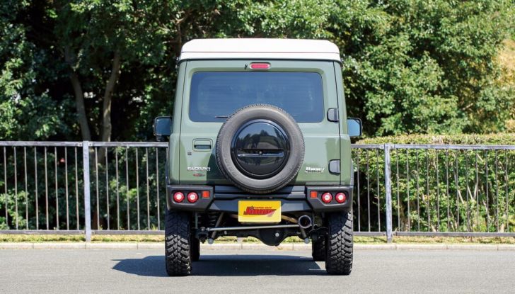 Suzuki Jimny: la giapponese Kamado lo trasforma in un camper in miniatura - Foto 6 di 11
