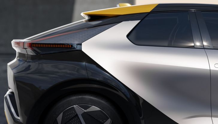 Nuovo Toyota C-HR: confermata la presentazione ufficiale per il 26 giugno - Foto 16 di 19
